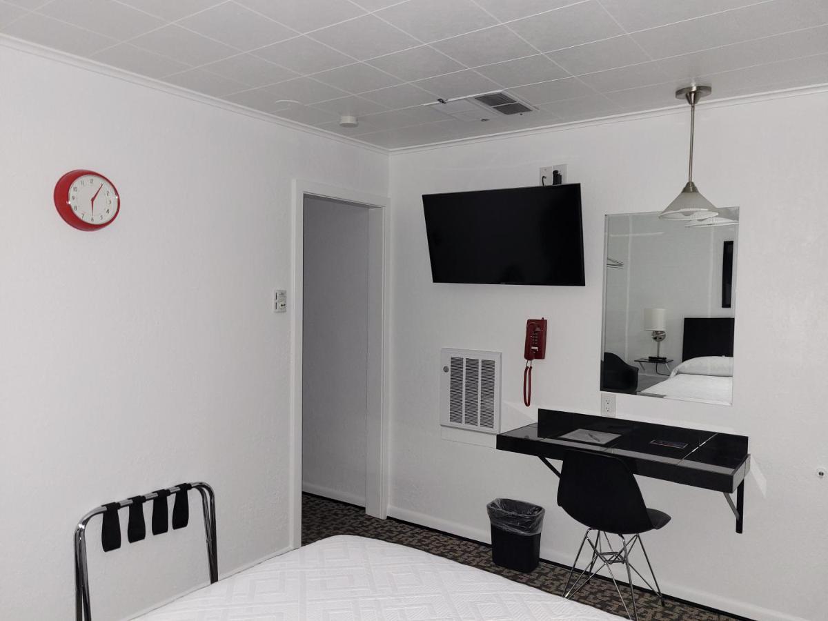 Rocket Motel Кастер Екстер'єр фото