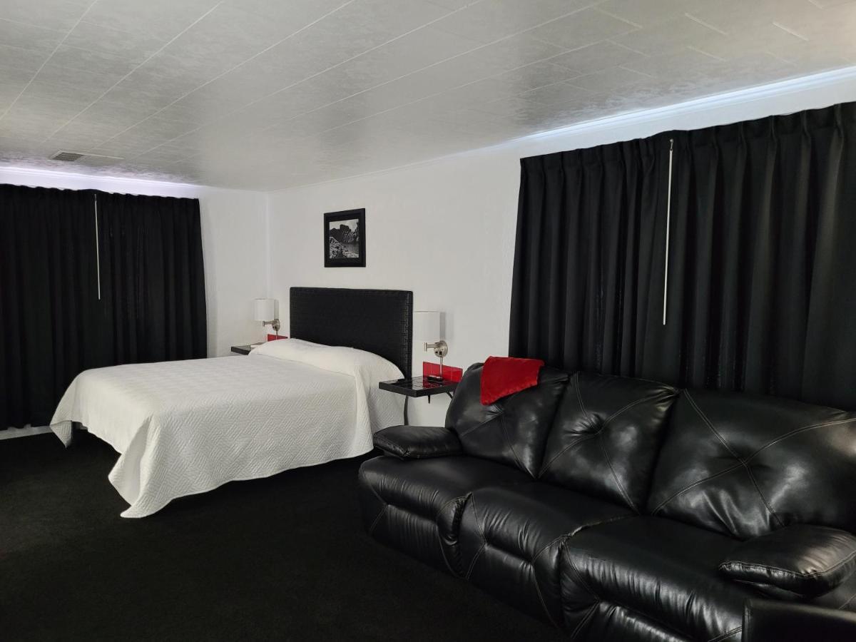 Rocket Motel Кастер Екстер'єр фото