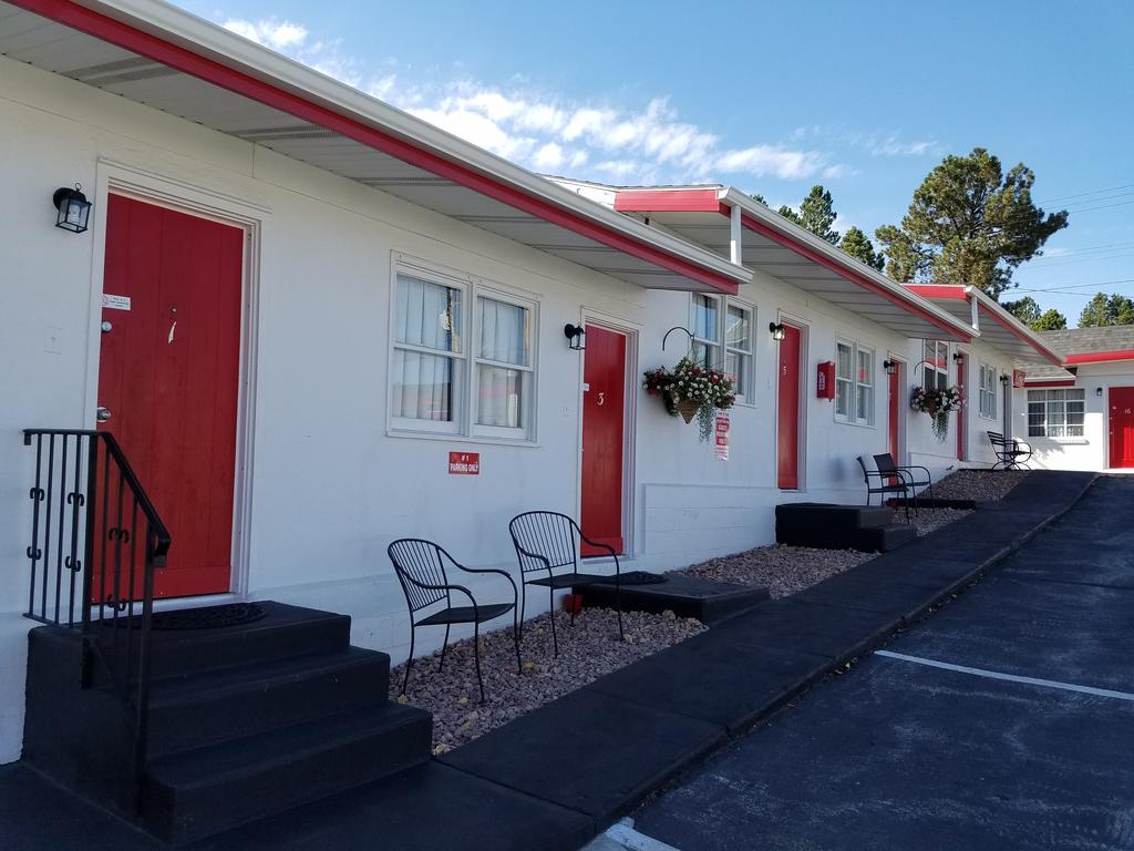 Rocket Motel Кастер Екстер'єр фото