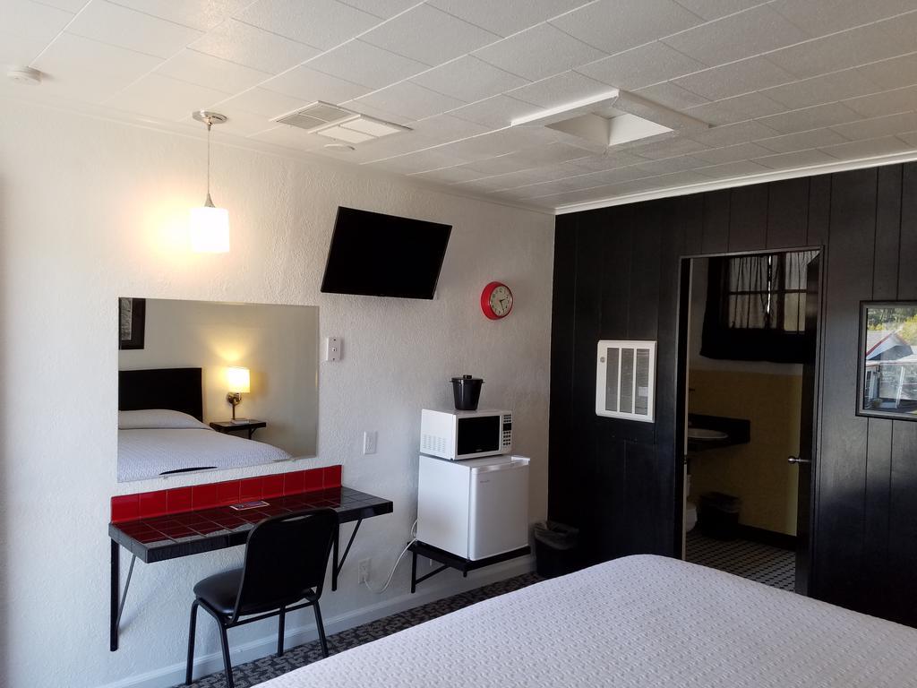 Rocket Motel Кастер Екстер'єр фото